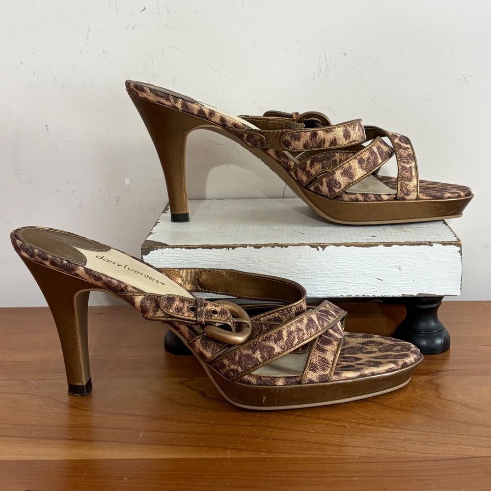 Daisy Fuentes Leopard Print Platform Slide Sandals Bronze Buckle Mules 8M